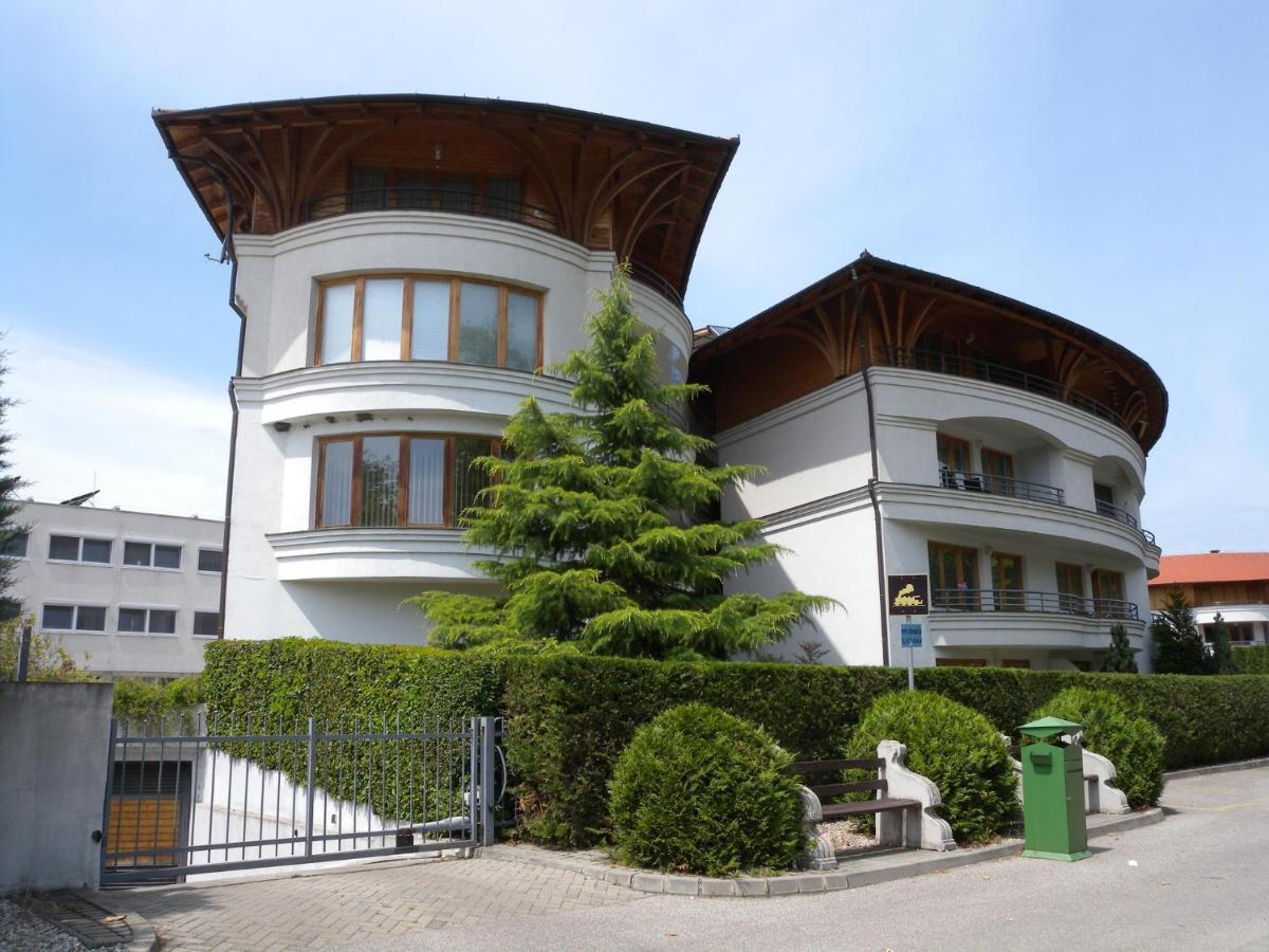 Apartment In Balatonlelle/Balaton 19185 Exterior foto