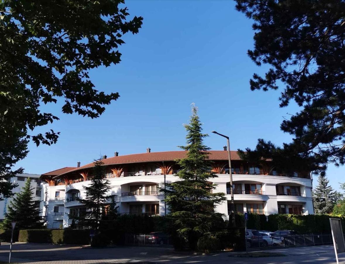 Apartment In Balatonlelle/Balaton 19185 Exterior foto